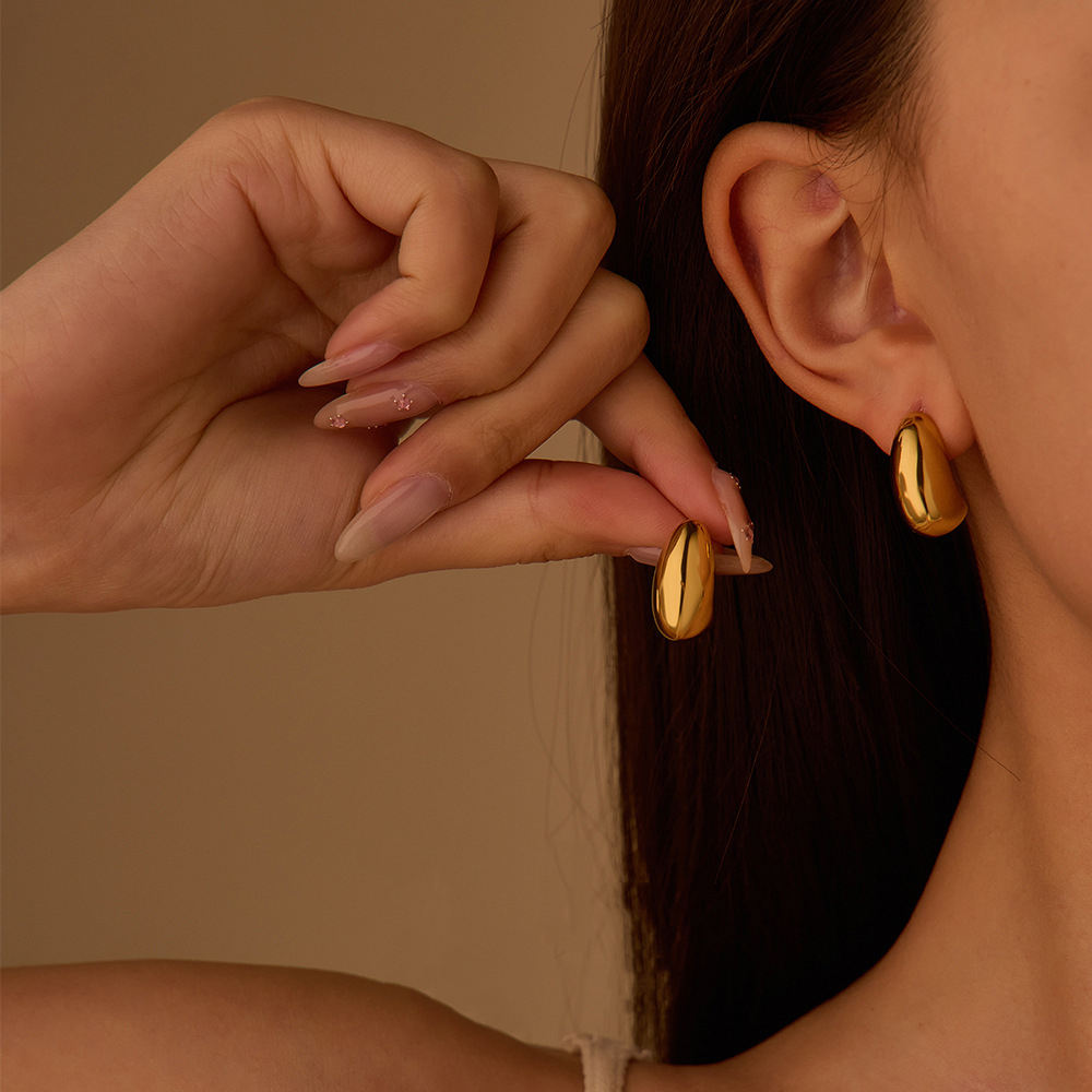 Chunky Gold Hoop Earrings