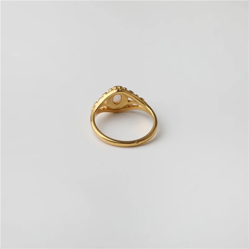 Vintage Pearl - 18K Gold Plated